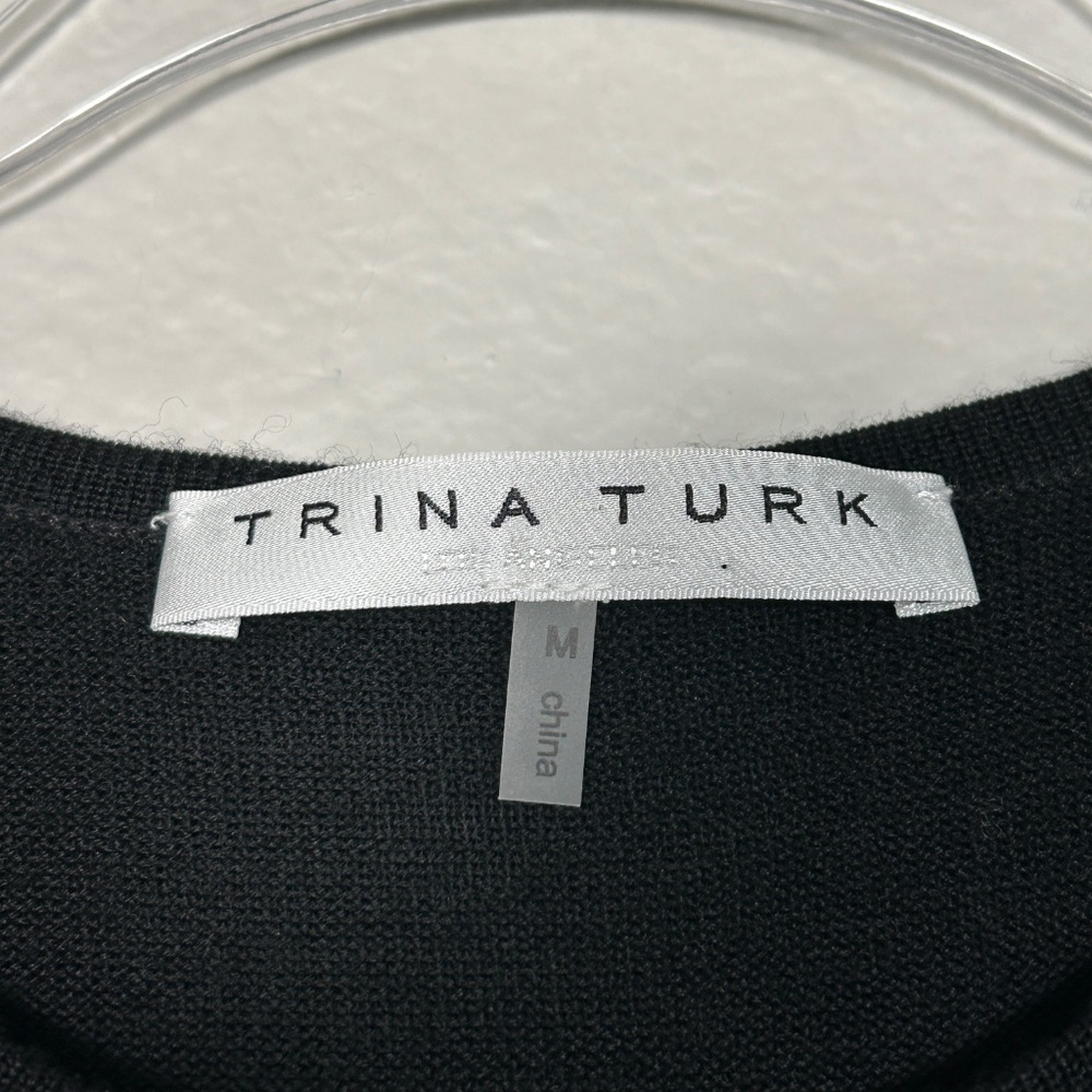 Trina Turk size M Rhea 2 sweater black 100% Merino wool mesh long sleeves - Picture 11 of 13